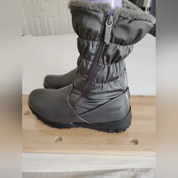 TOTES womens Samantha winter boot shoe size 11M black fabric upper zip up side . - Picture 2 of 9